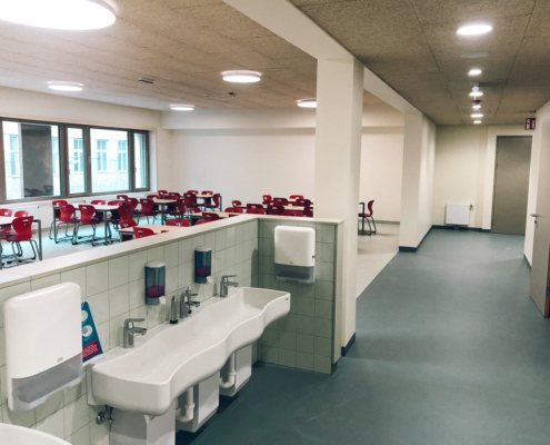 Schulgebäude Novaragasse